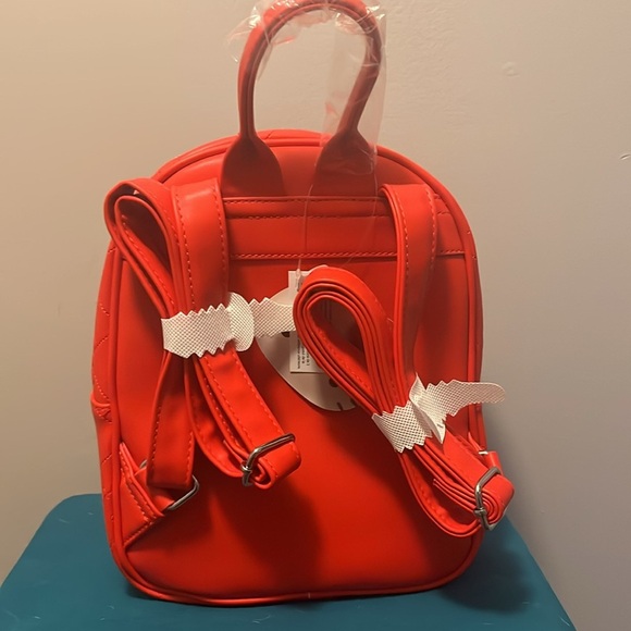 Red Hello Kitty Bookbag NWT - Picture 2 of 4